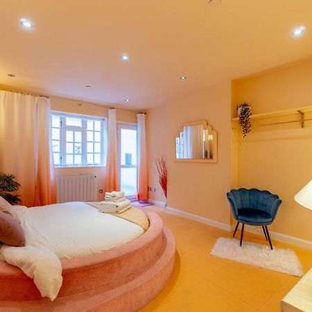 The Courtyard Suite By Margate Suites المظهر الخارجي الصورة