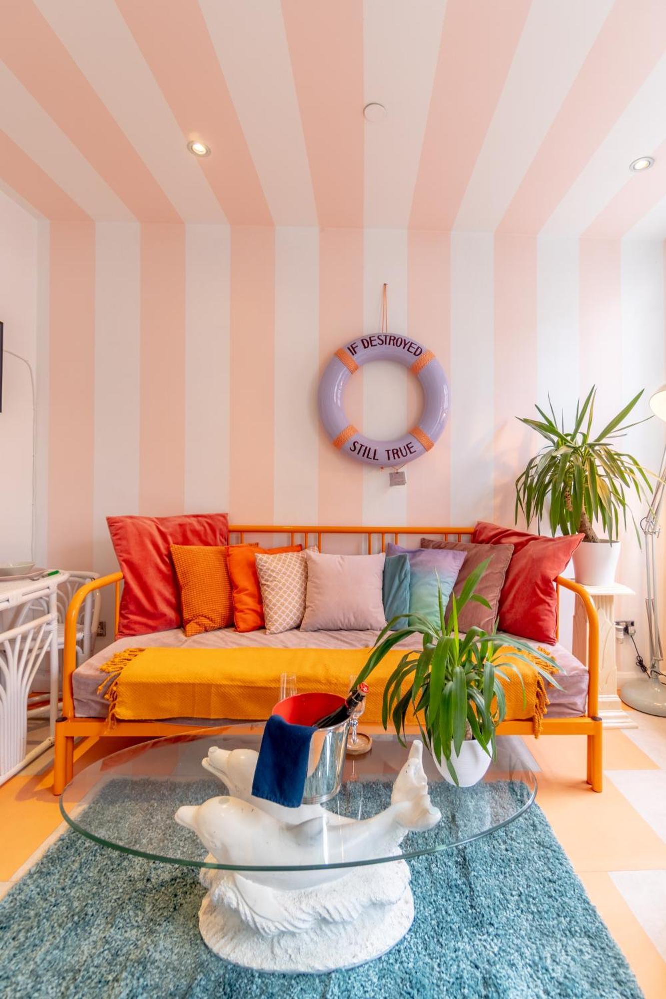 The Courtyard Suite By Margate Suites المظهر الخارجي الصورة