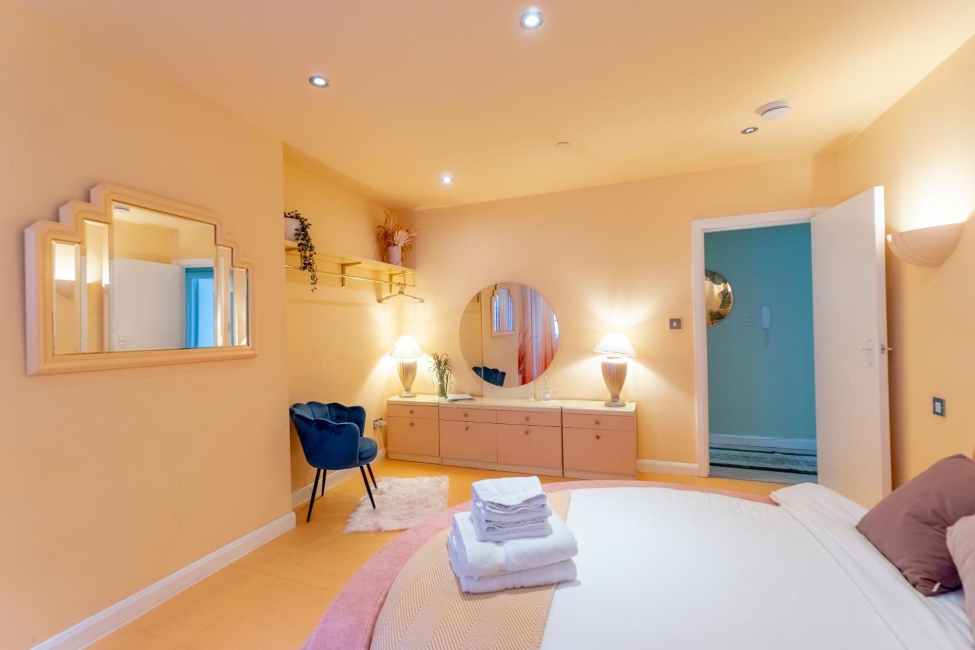 The Courtyard Suite By Margate Suites المظهر الخارجي الصورة